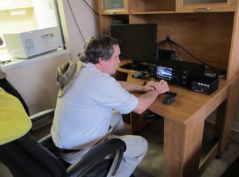 WD5BJT SETTING UP K5JB'S CALL FOR CW 